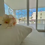 Sirena Deluxe Hotell *
