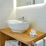 Hotell Sirena Deluxe *