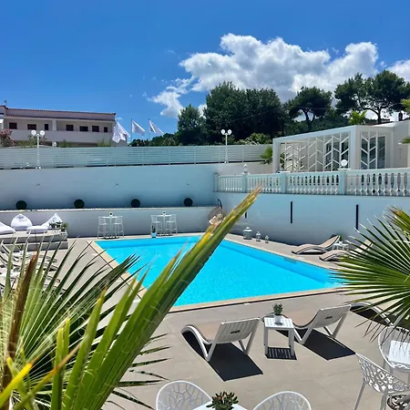 Sirena Deluxe Otel *